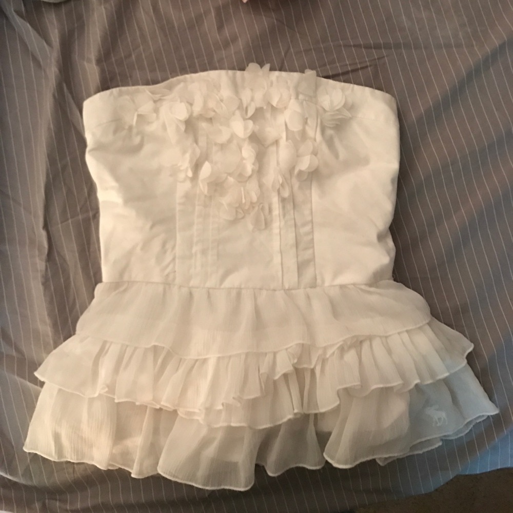 A&F Vintage strapless peplum top